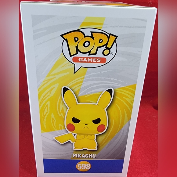 Pikachu funko # 598 (nib) - Picture 6 of 7